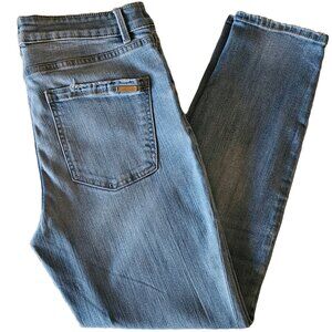 WHBM Skinny Ankle Jeans • Size 8 • Distressed Hem • Light Wash